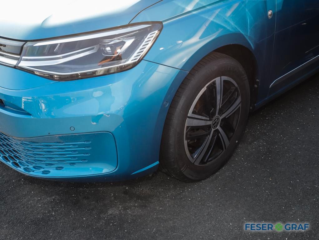 Volkswagen Caddy 2023 г. Синий, пробег 36050 км