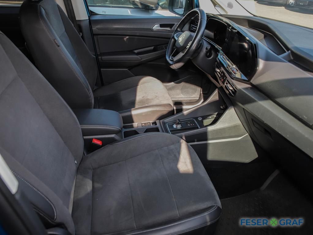 Volkswagen Caddy 2023 г. Синий, пробег 36050 км