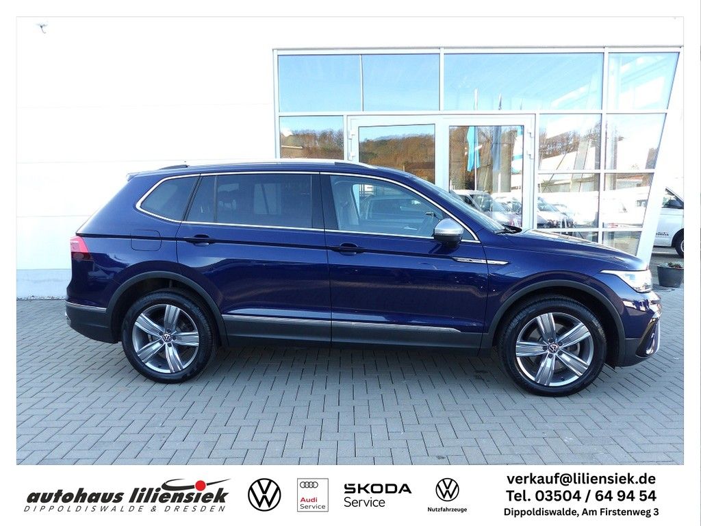 Volkswagen TIGUAN ALLSPACE 2023 г. Синий, пробег 30870 км