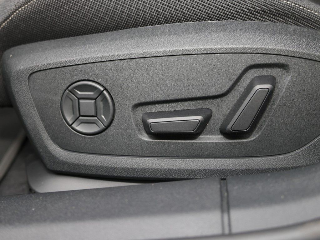 Audi A5 2025 г. Серый, пробег 48400 км
