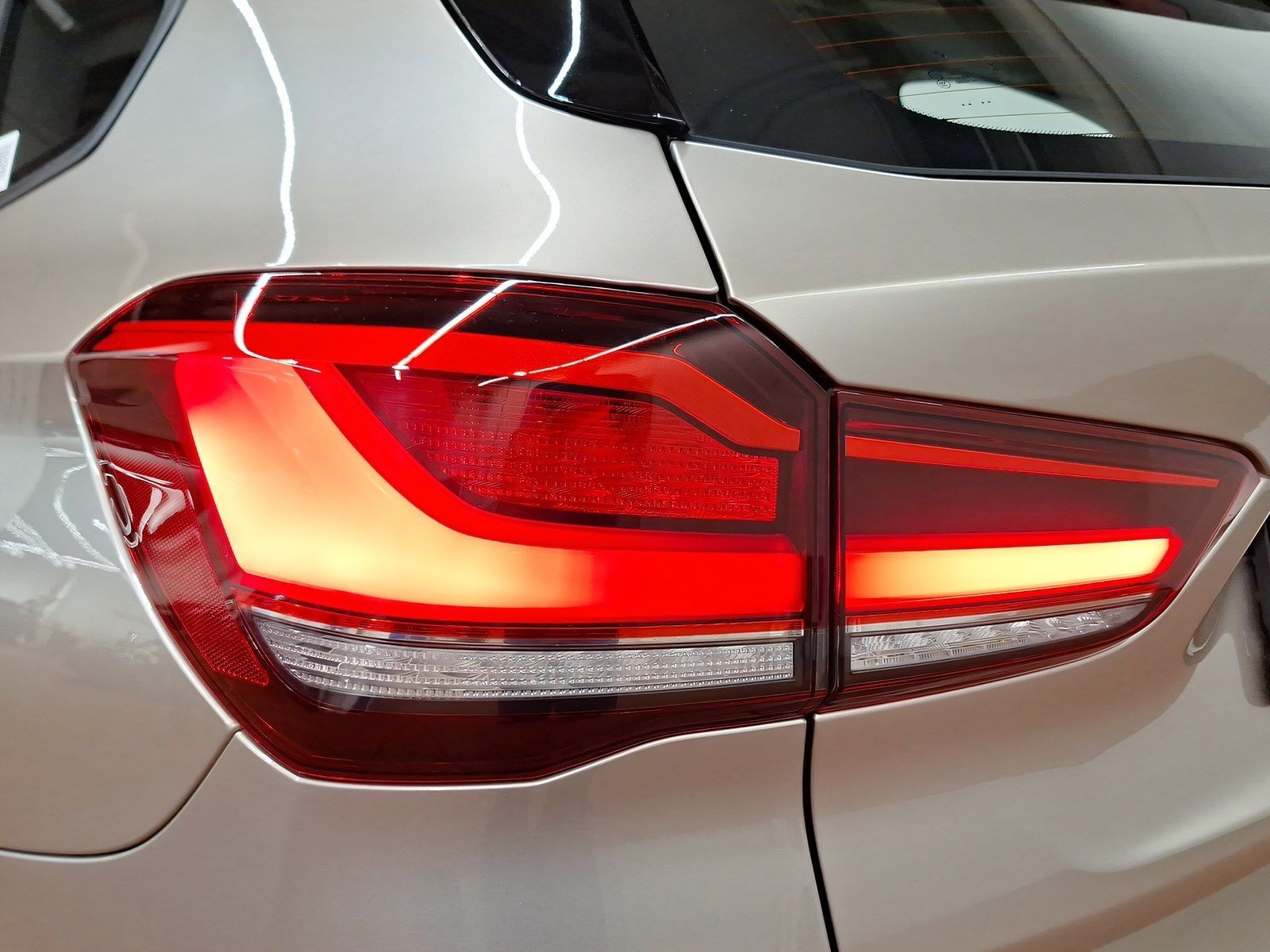 BMW X1 2022 г. Серебристый, пробег 48658 км