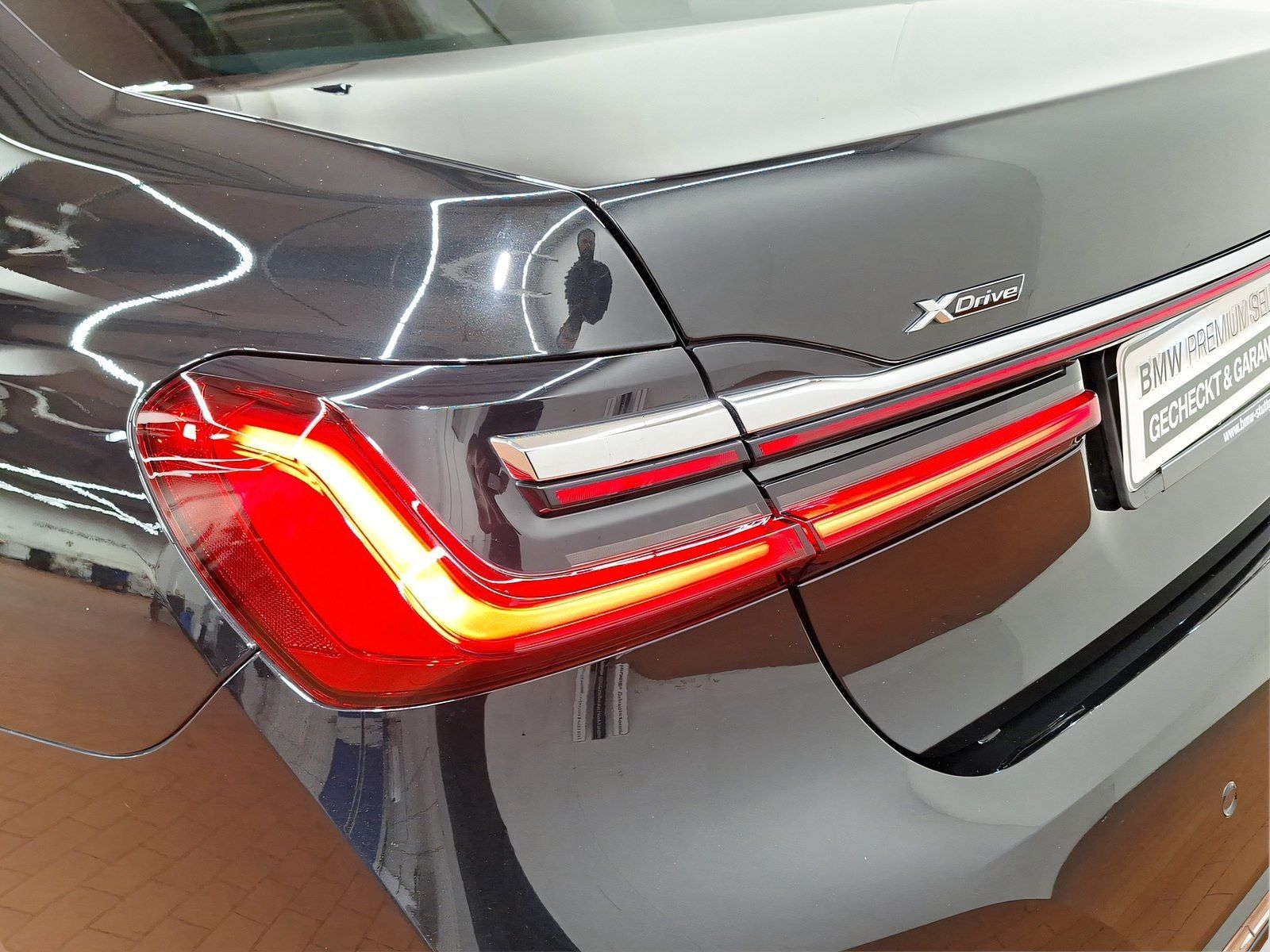 BMW 730 2022 г. Чёрный, пробег 35922 км