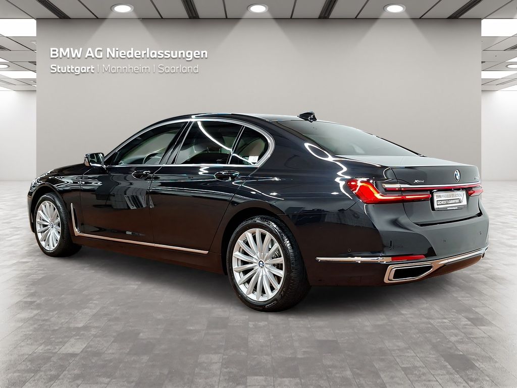 BMW 730 2022 г. Чёрный, пробег 35922 км