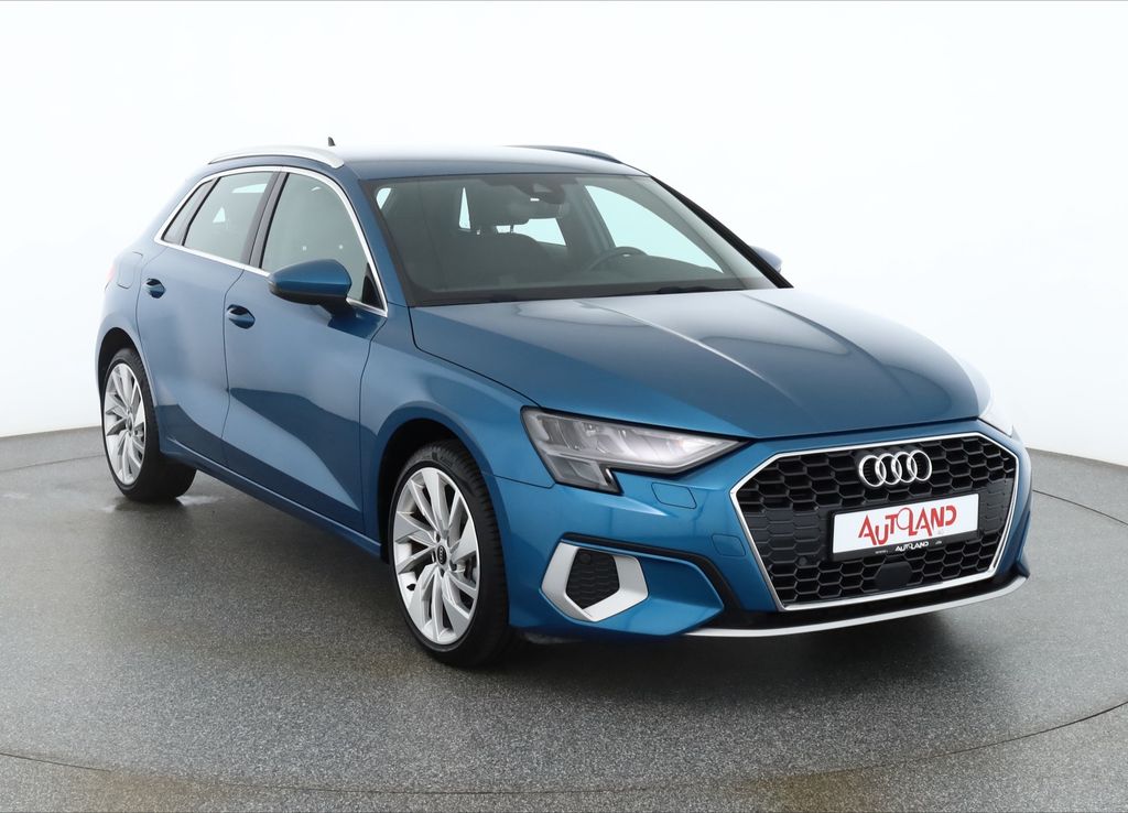 Audi A3 2022 г. Синий, пробег 45450 км
