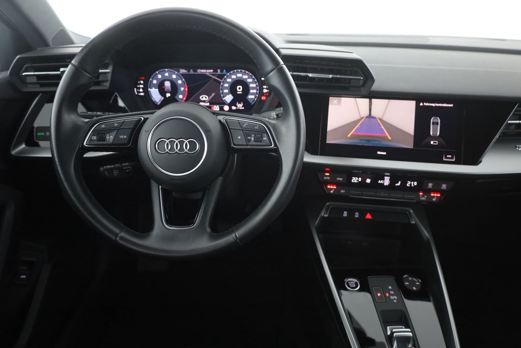 Audi A3 2022 г. Синий, пробег 45450 км