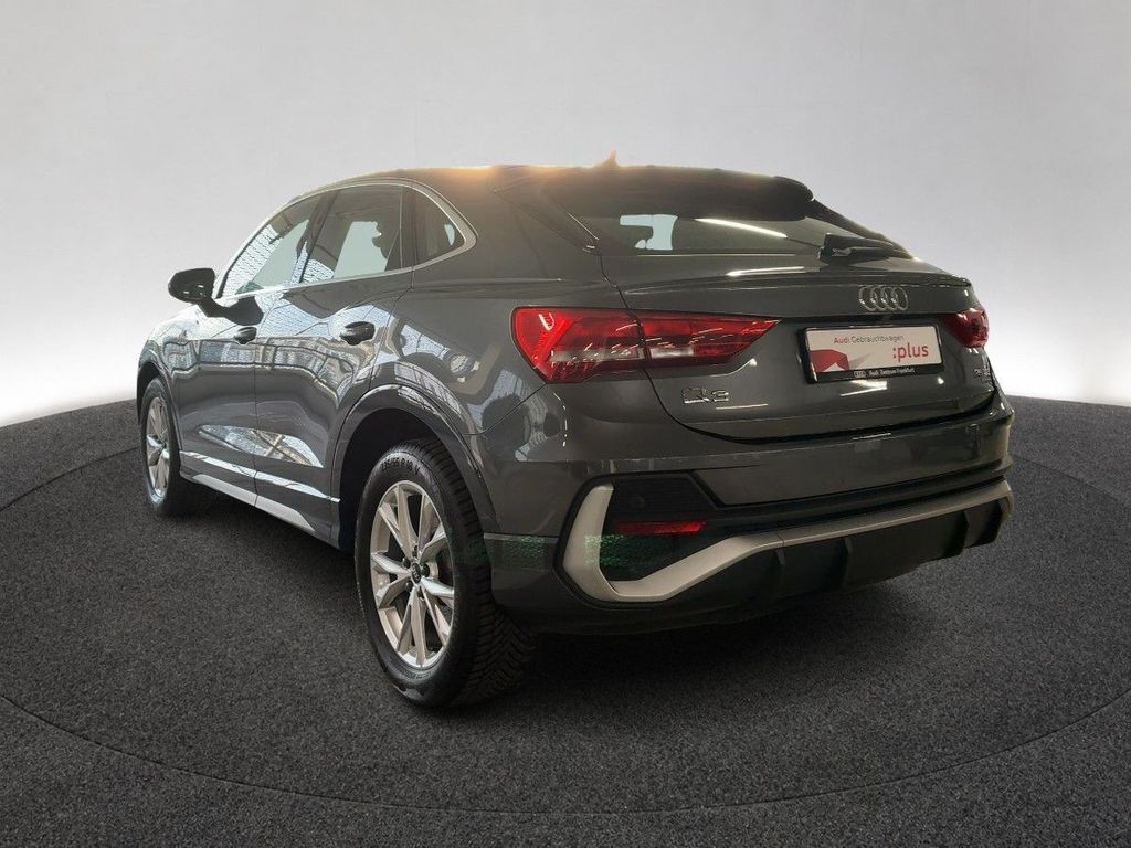 Audi Q3 2022 г. Серый, пробег 52326 км