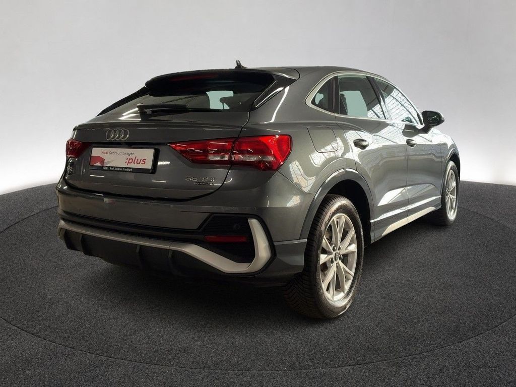 Audi Q3 2022 г. Серый, пробег 52326 км