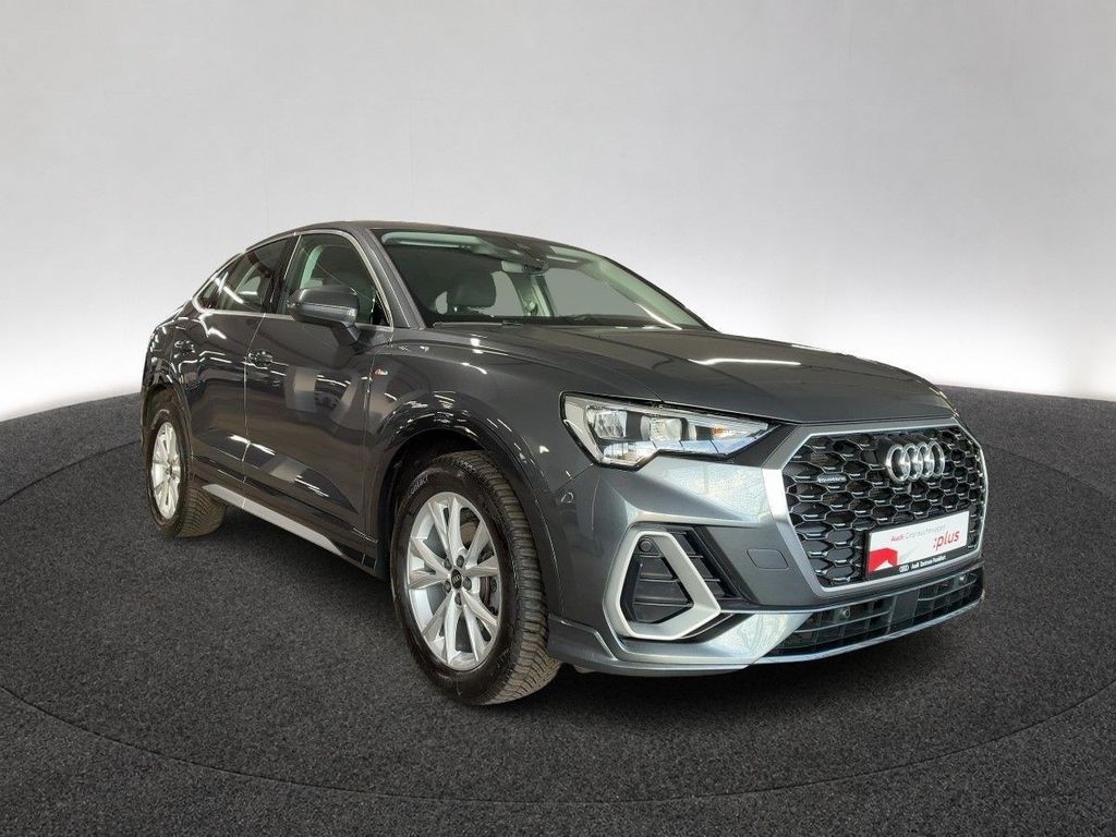 Audi Q3 2022 г. Серый, пробег 52326 км