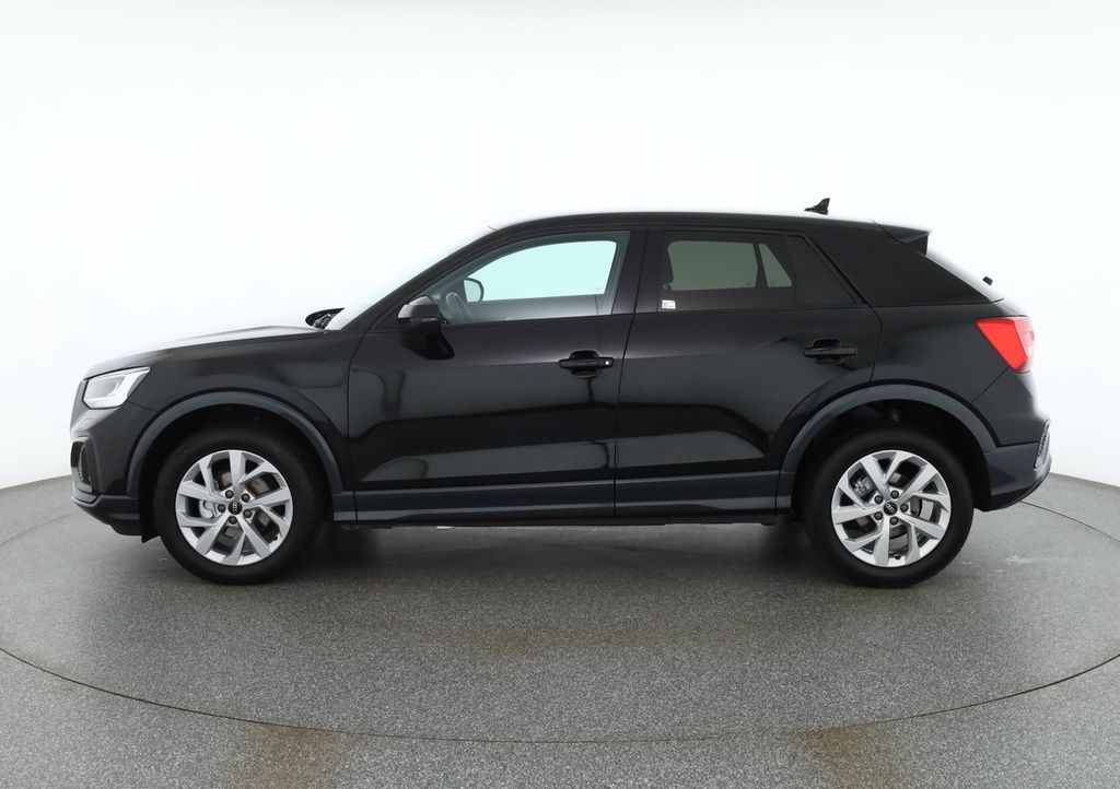 Audi Q2 2023 г. Чёрный, пробег 48057 км