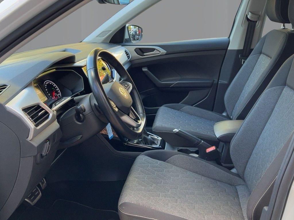 Volkswagen T-Cross 2023 г. Белый, пробег 36730 км