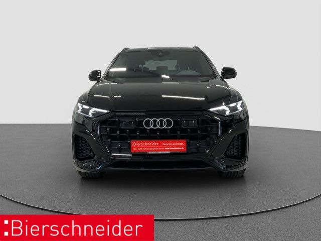 Audi Q8 2024 г. Чёрный, пробег 54822 км
