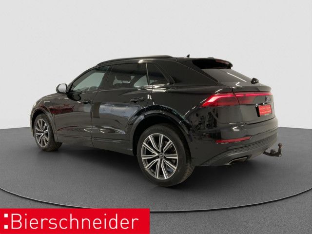 Audi Q8 2024 г. Чёрный, пробег 54822 км