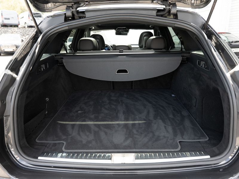 Mercedes-Benz E 450 2025 г. Серый, пробег 25040 км