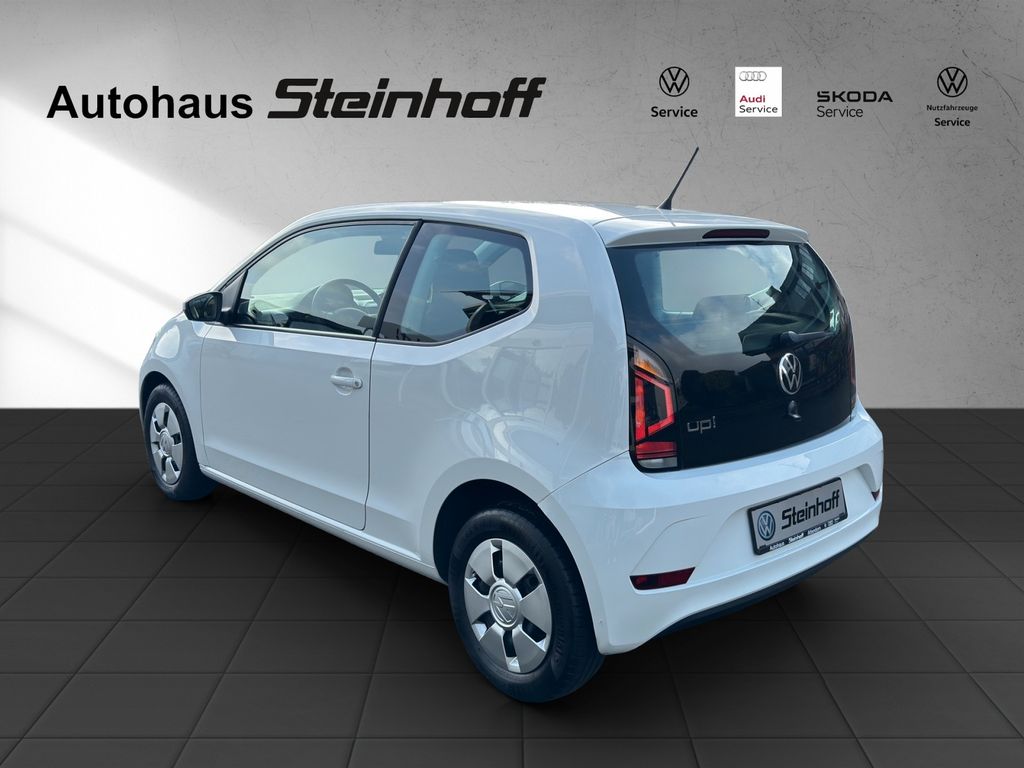 Volkswagen up! 2022 г. Белый, пробег 55282 км