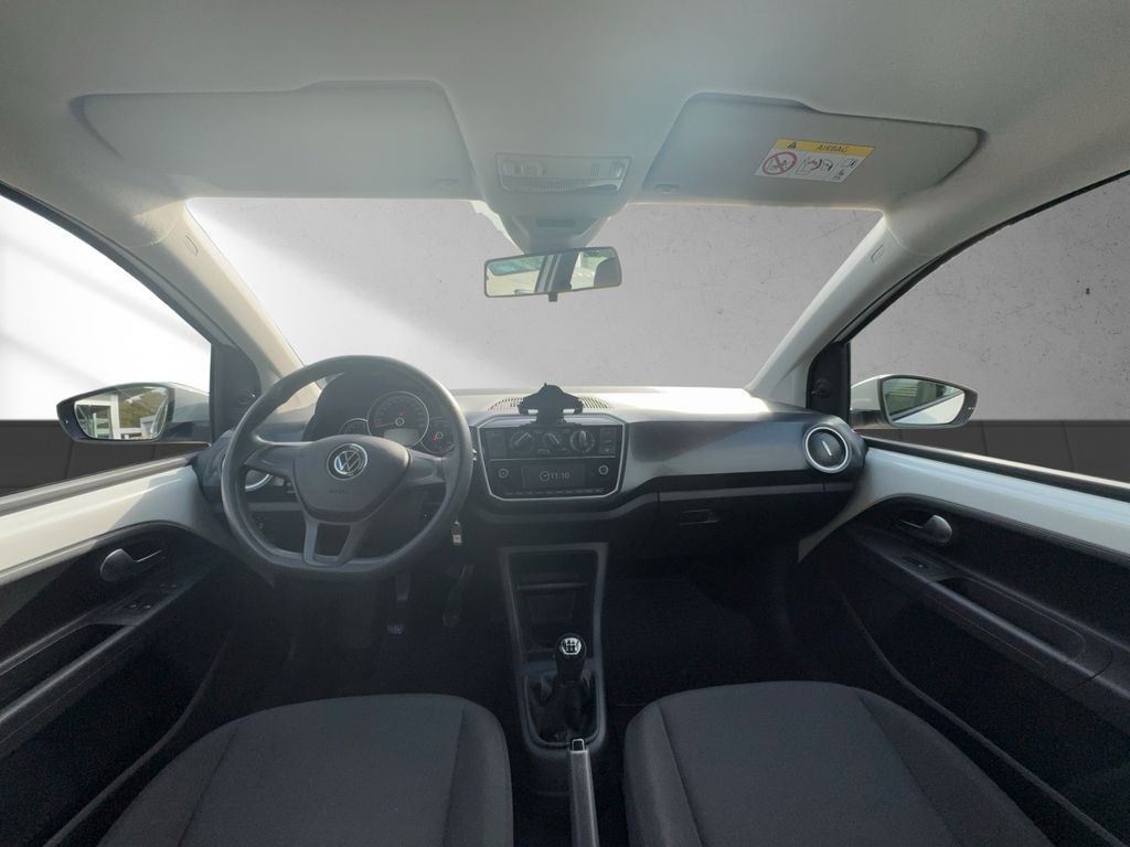 Volkswagen up! 2022 г. Белый, пробег 55282 км