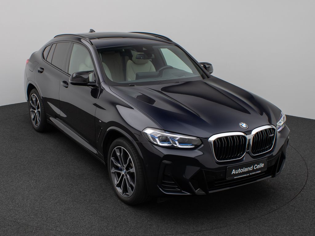 BMW X4 M40 2022 г. Чёрный, пробег 58180 км