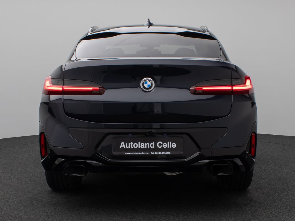 BMW X4 M40 2022 г. Чёрный, пробег 58180 км