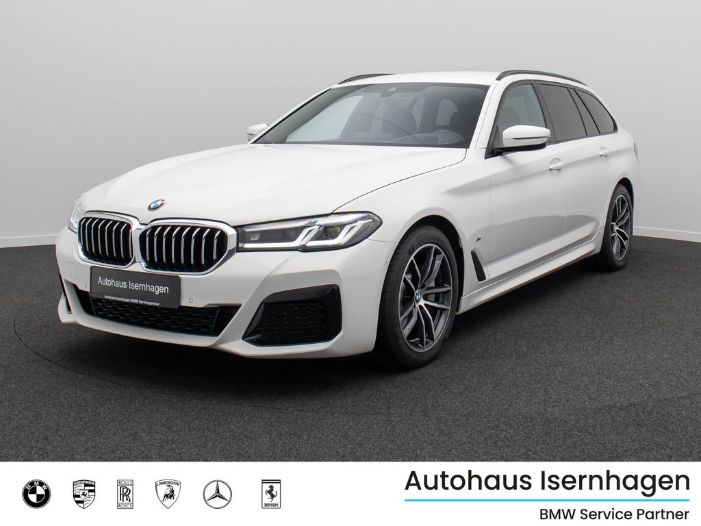 BMW 530 2023 г. Белый, пробег 42416 км