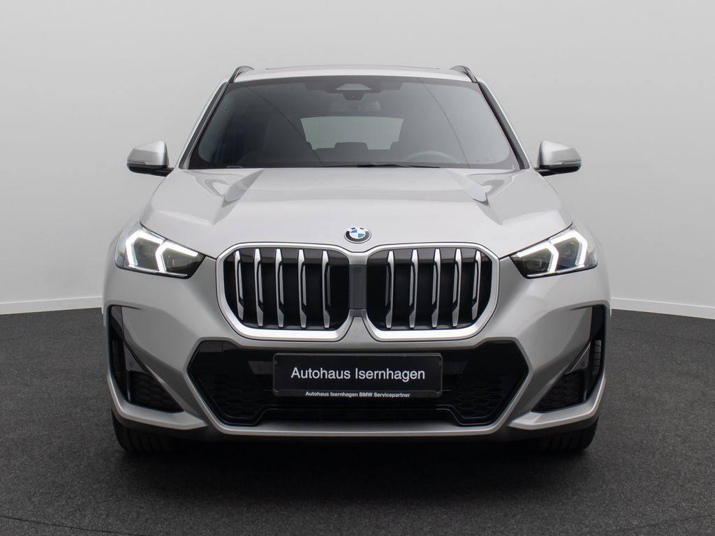 BMW X1 2023 г. Серебристый, пробег 24510 км