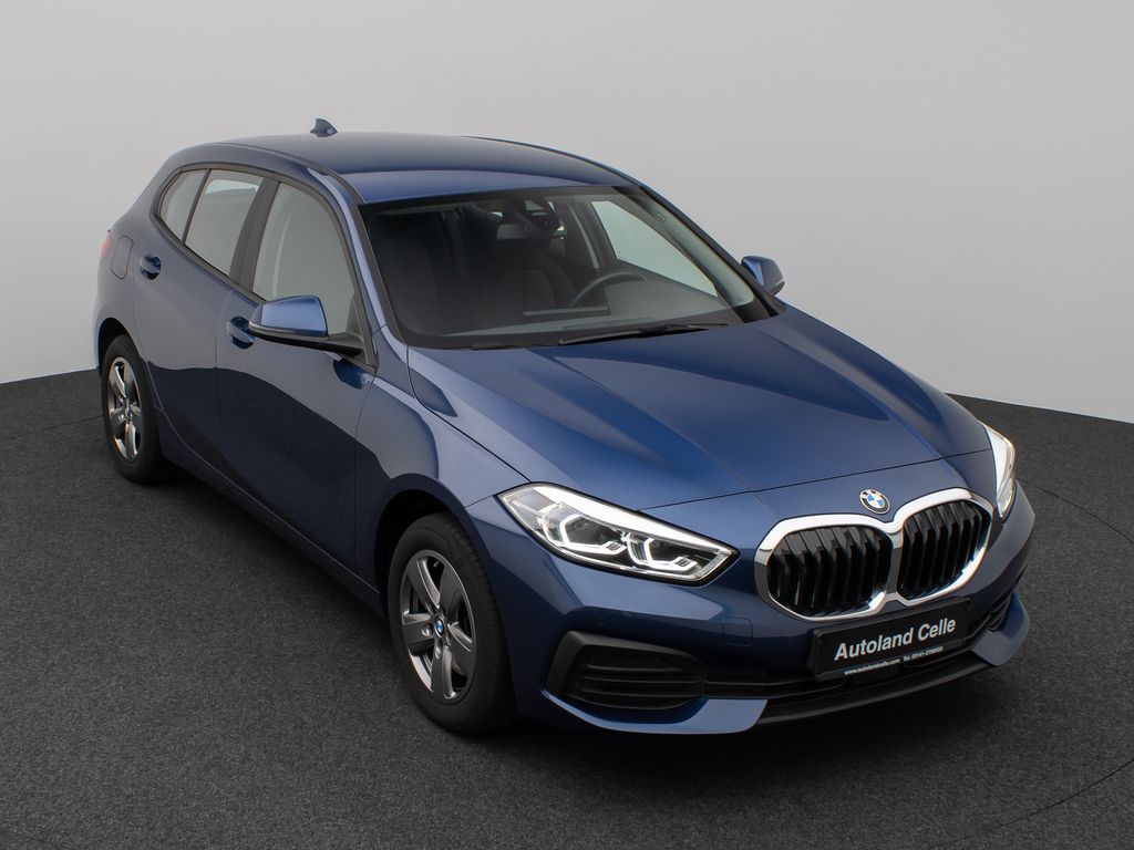 BMW 118 2023 г. Синий, пробег 42672 км