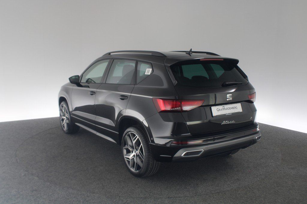 SEAT Ateca 2022 г. Чёрный, пробег 59000 км