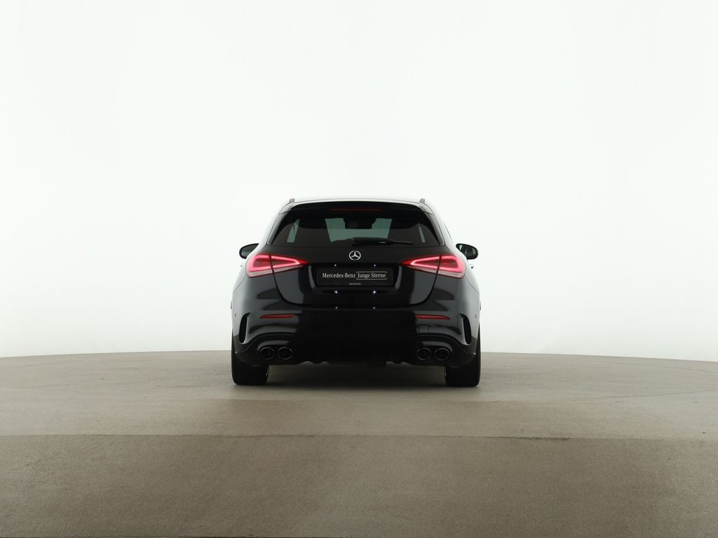 Mercedes-Benz A 45 AMG 2022 г. Чёрный, пробег 12900 км