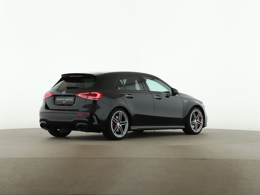 Mercedes-Benz A 45 AMG 2022 г. Чёрный, пробег 12900 км