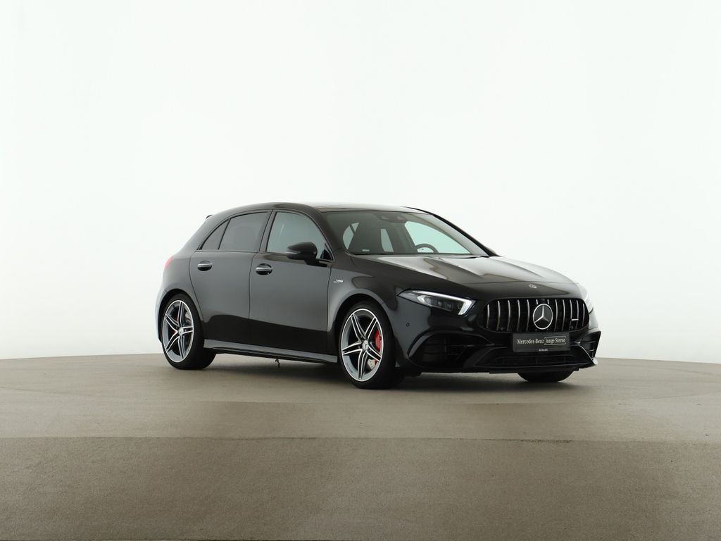 Mercedes-Benz A 45 AMG 2022 г. Чёрный, пробег 12900 км