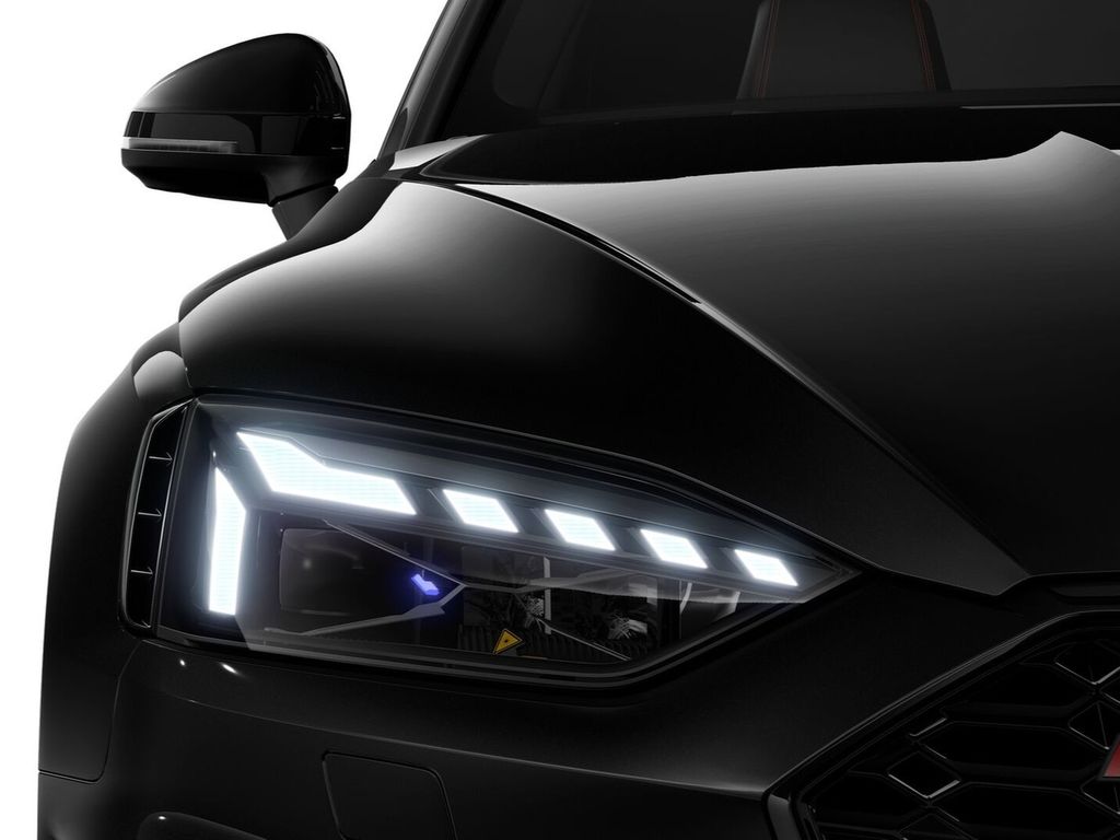 Audi RS5 2023 г. Чёрный, пробег 32900 км
