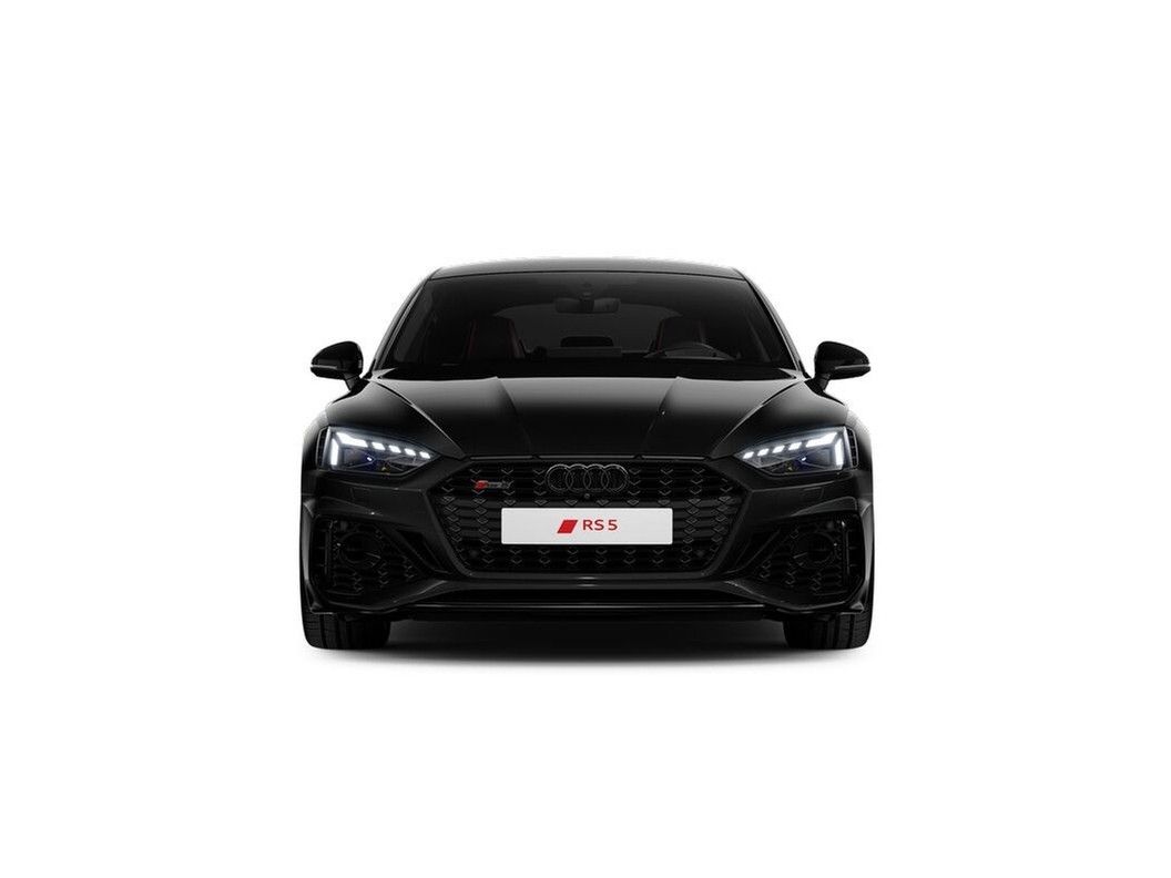 Audi RS5 2023 г. Чёрный, пробег 32900 км