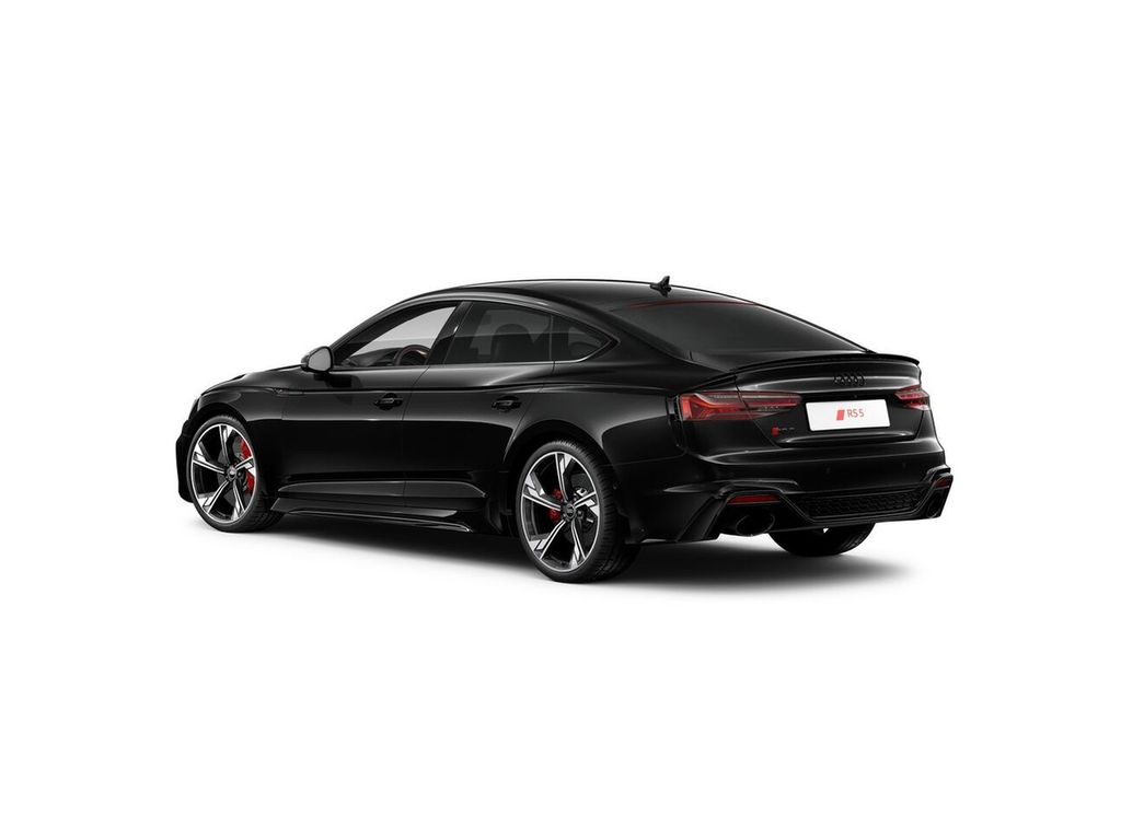 Audi RS5 2023 г. Чёрный, пробег 32900 км