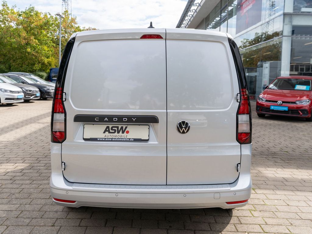 Volkswagen CADDY MAXI 2023 г. Серебристый, пробег 23800 км