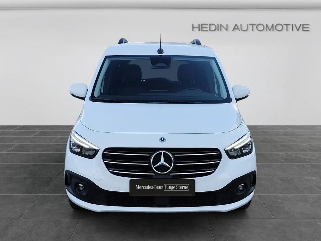 Mercedes-Benz T-CLASS 2023 г. Белый, пробег 35515 км
