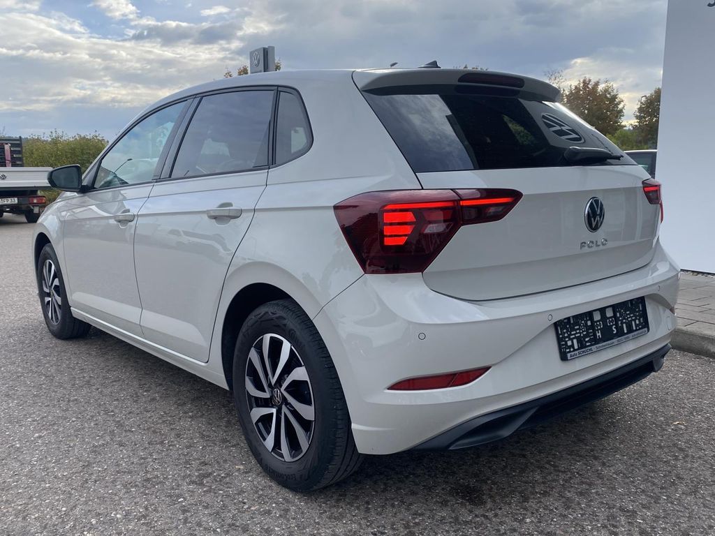 Volkswagen Polo 2023 г. Серый, пробег 38029 км