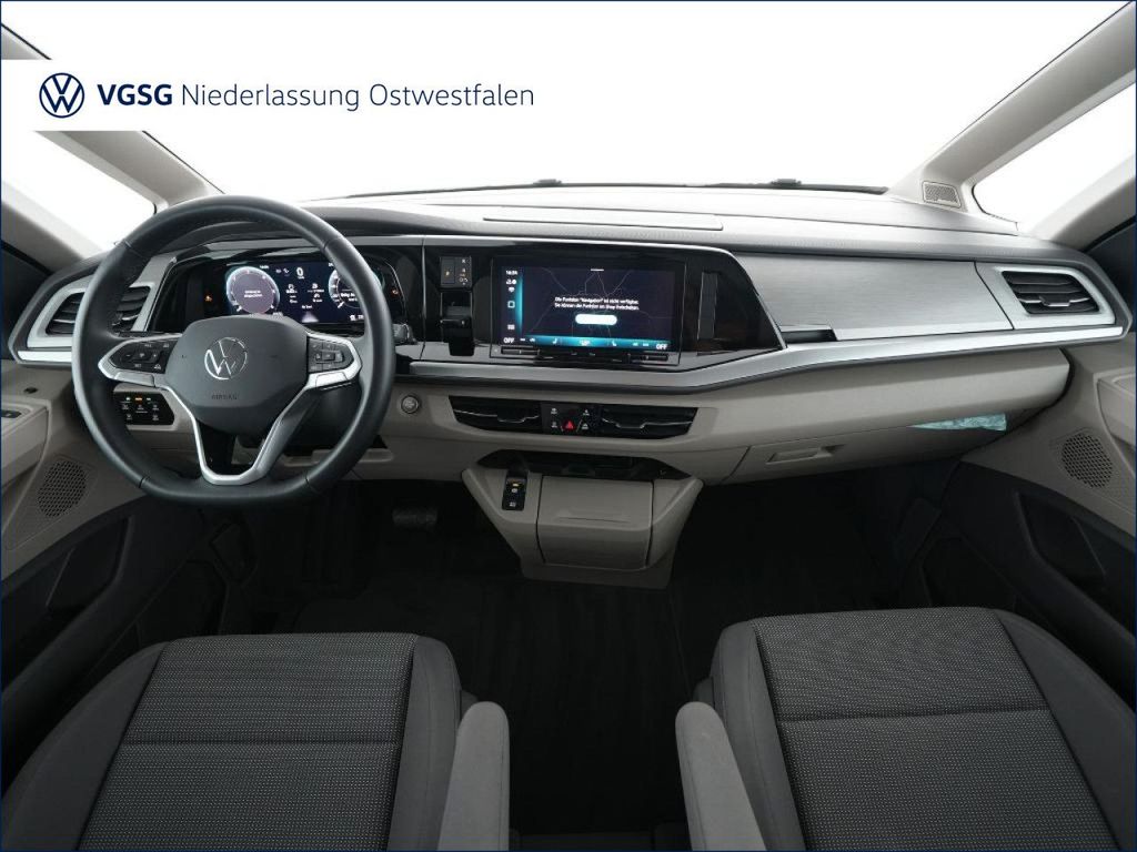 Volkswagen T7 MULTIVAN 2026 г. Синий, пробег 14195 км