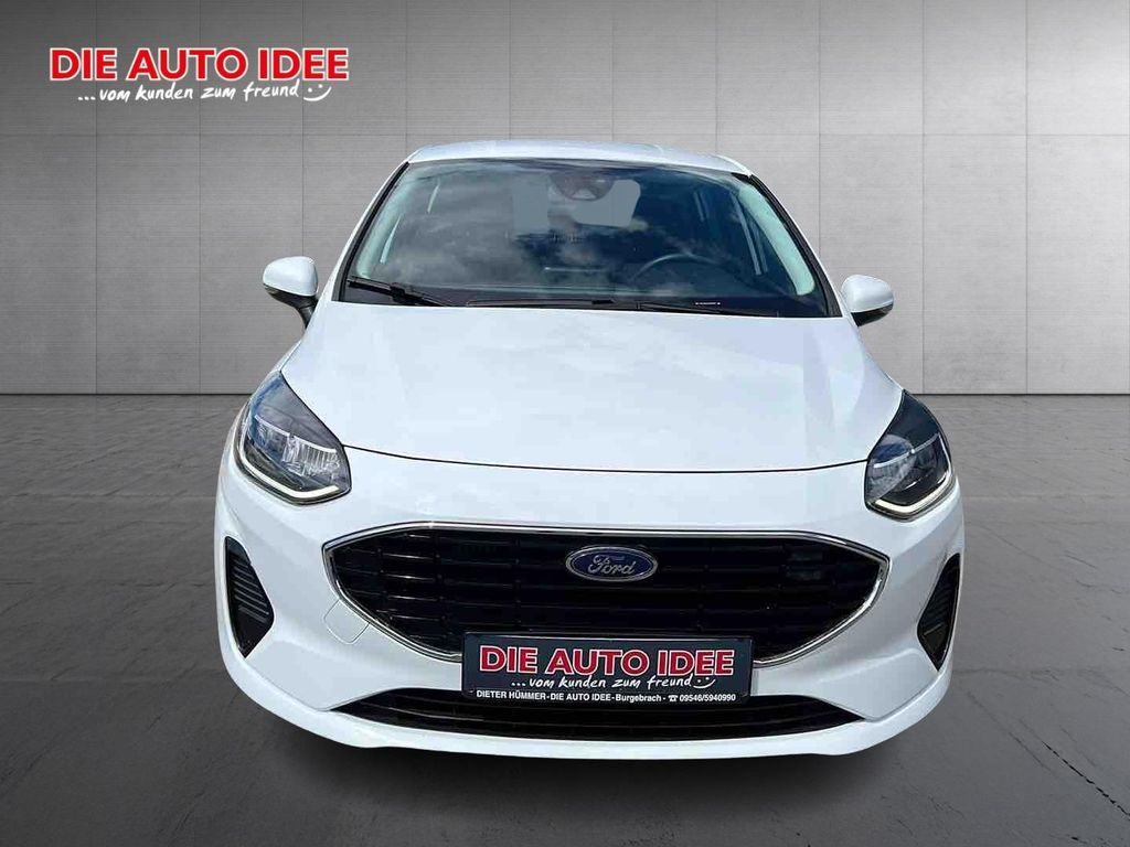 Ford Fiesta 2022 г. Белый, пробег 58350 км