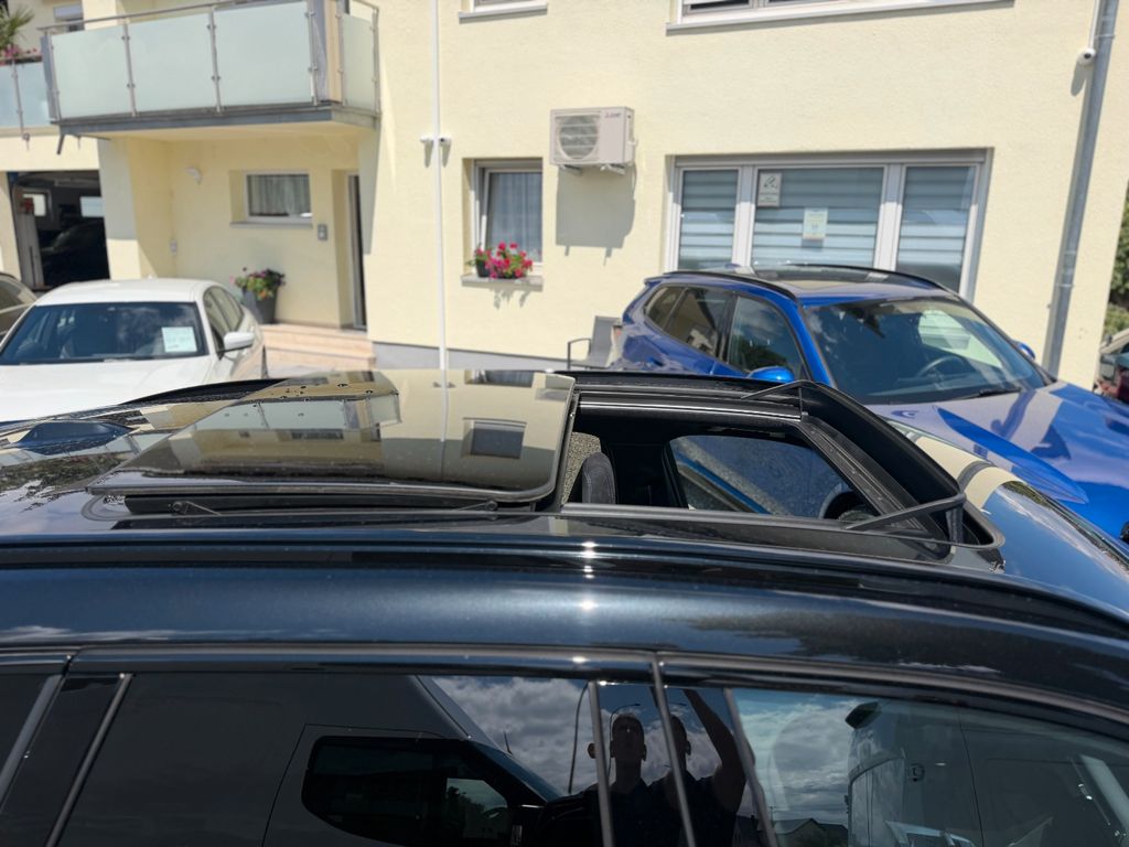 BMW X1 2026 г. Чёрный, пробег 26999 км