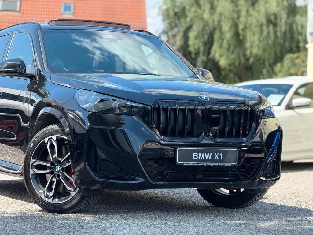 BMW X1 2026 г. Чёрный, пробег 26999 км