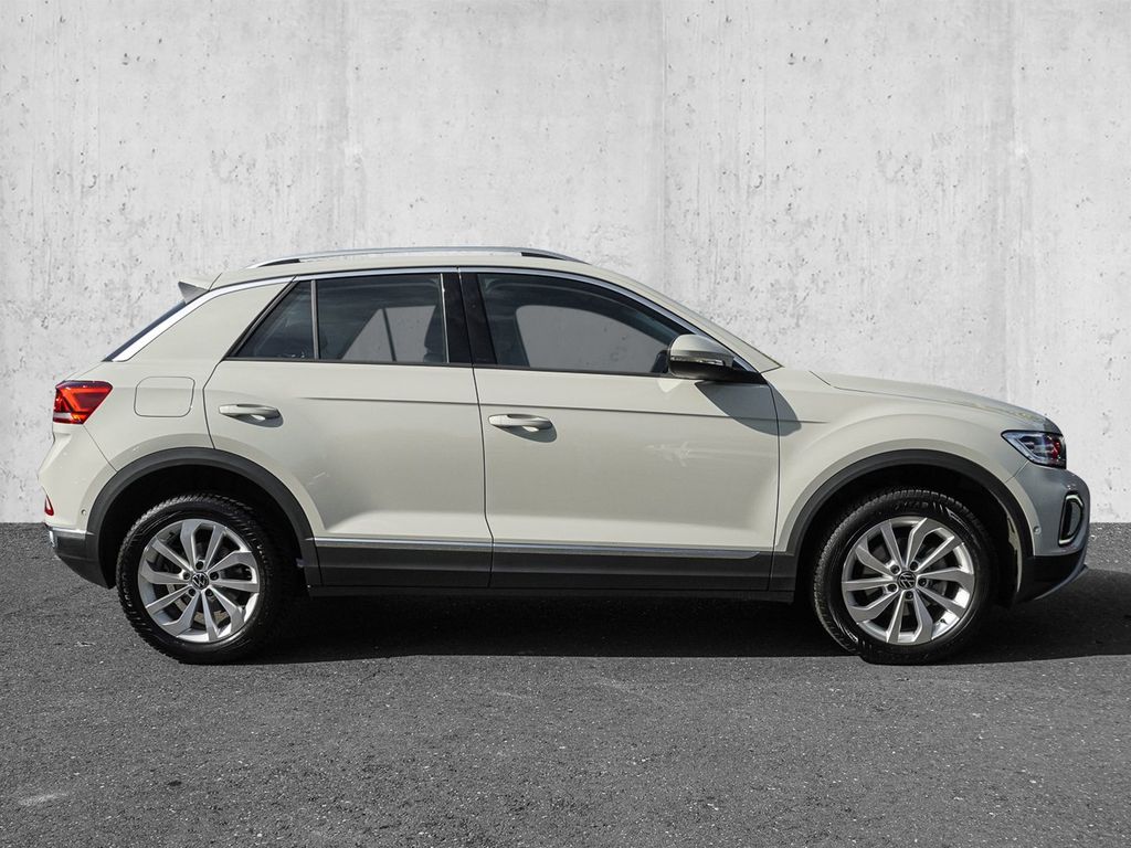 Volkswagen T-Roc 2024 г. Серый, пробег 22377 км