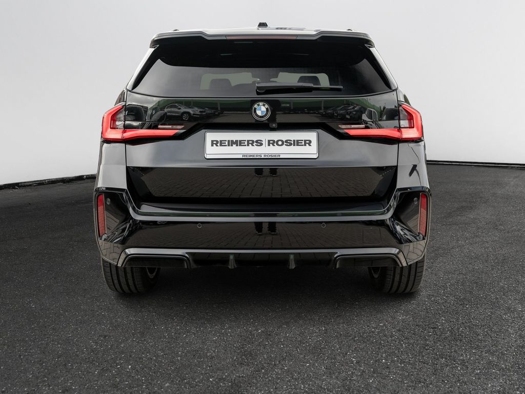 BMW X1 2023 г. Чёрный, пробег 16250 км