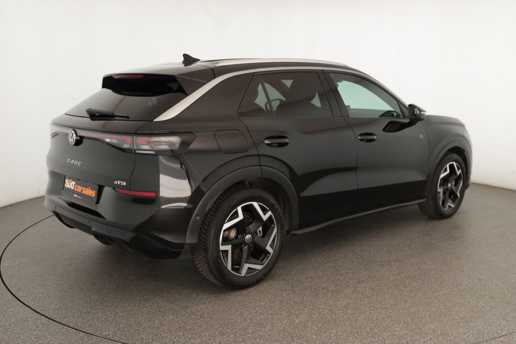 Volkswagen T-Roc 2026 г. Чёрный, пробег 33638 км