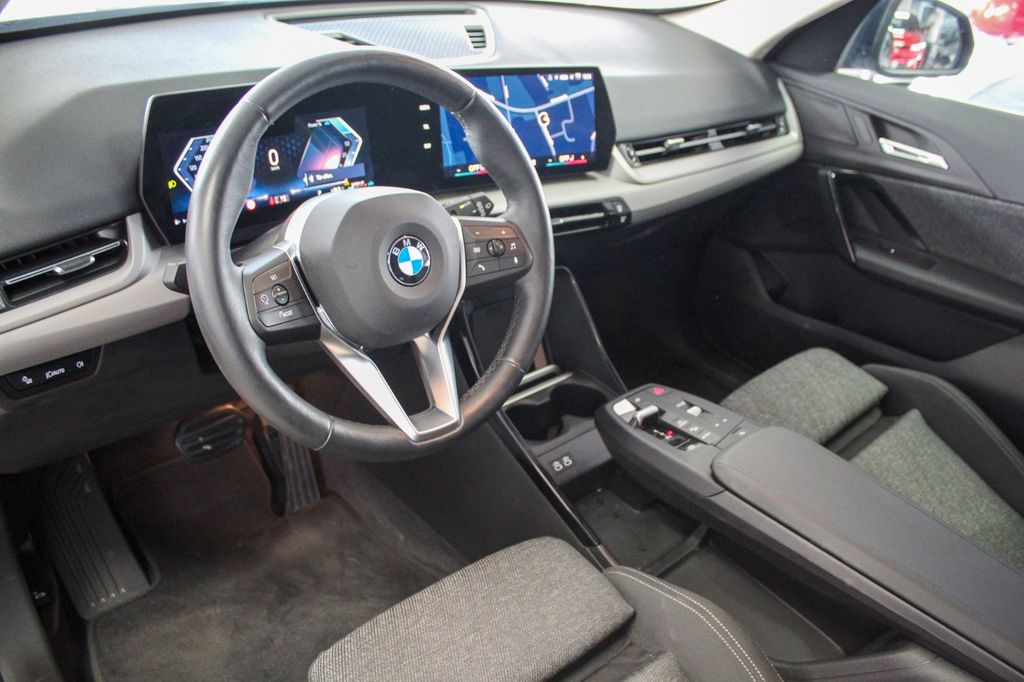BMW X1 2024 г. Чёрный, пробег 33000 км