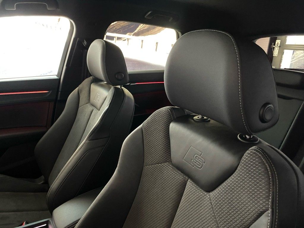 Audi Q3 2022 г. Серый, пробег 50671 км