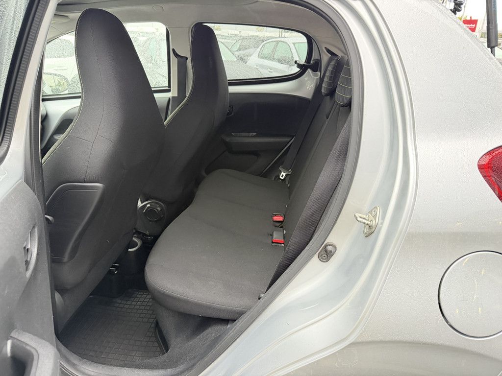 Peugeot 108 2021 г. Серый, пробег 34476 км