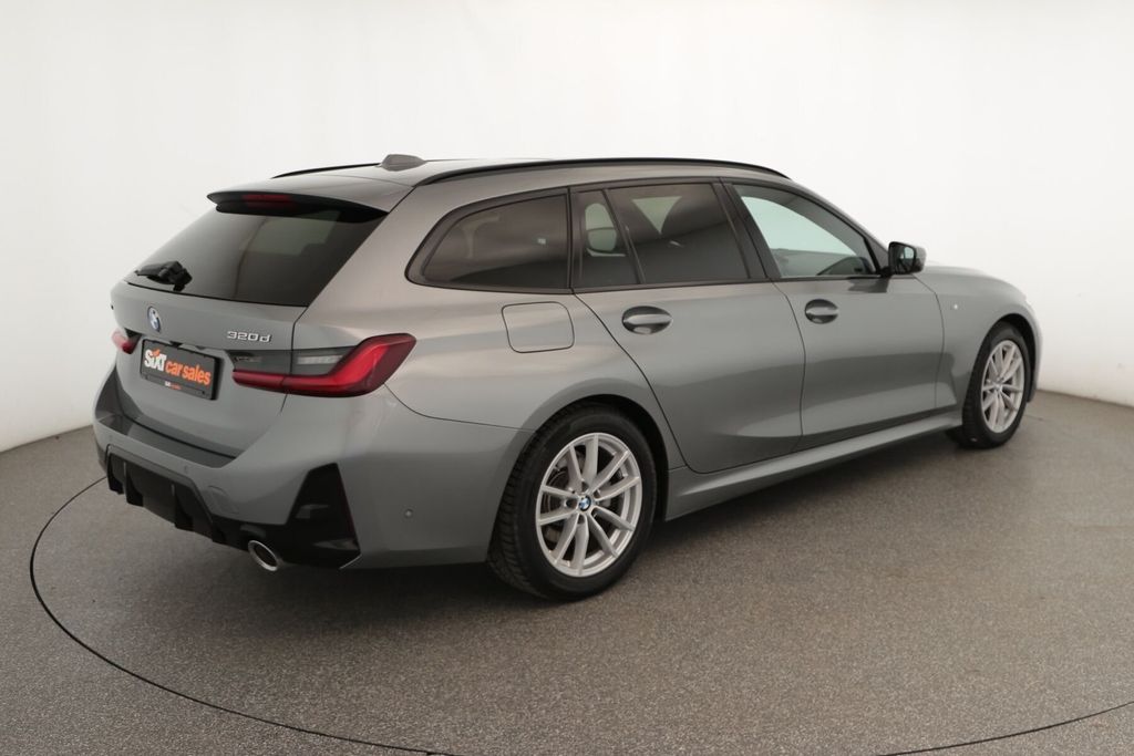 BMW 320 2025 г. Серый, пробег 33420 км