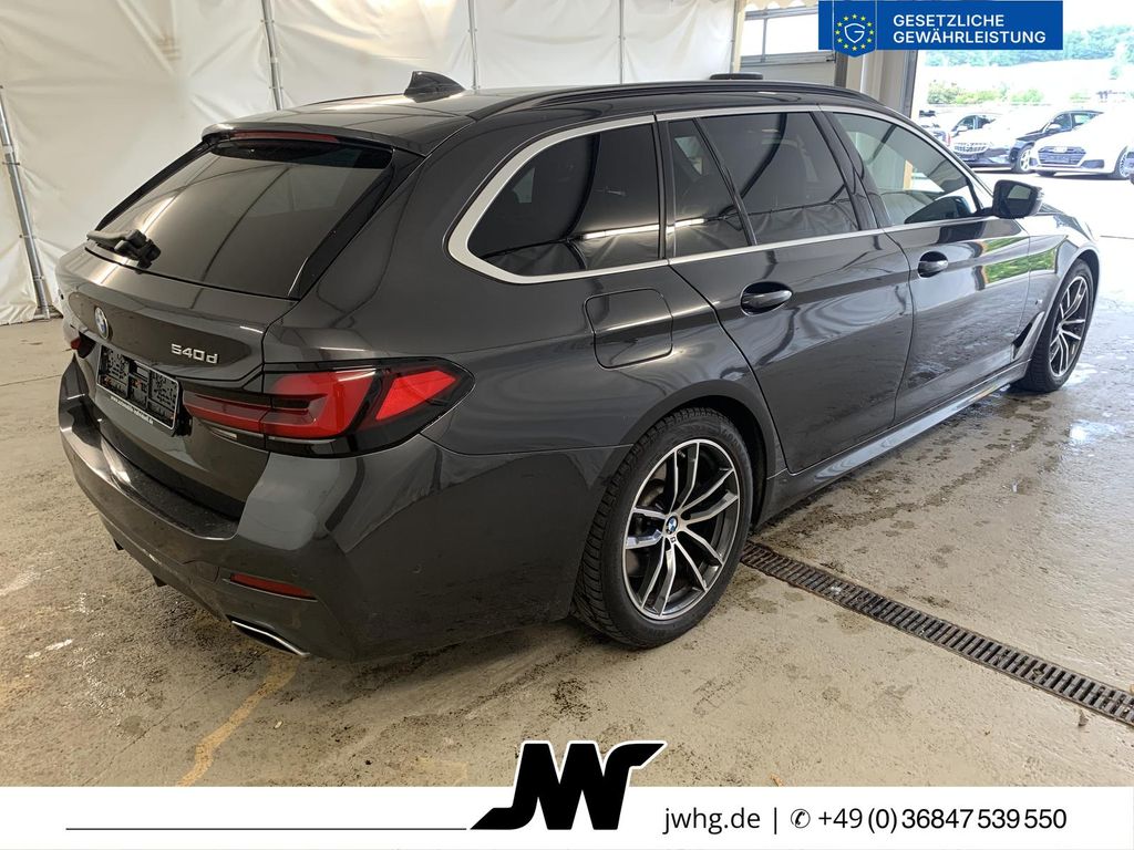 BMW 540 2024 г. Серый, пробег 47800 км
