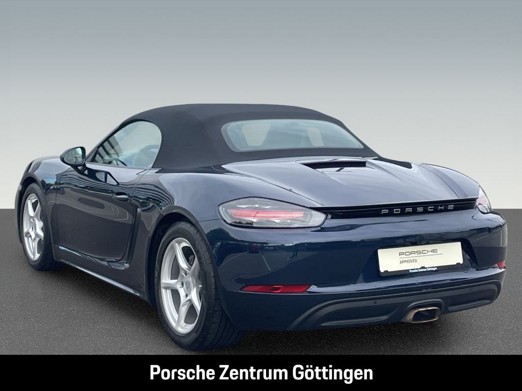 Porsche Boxster 2021 г. Синий, пробег 41700 км
