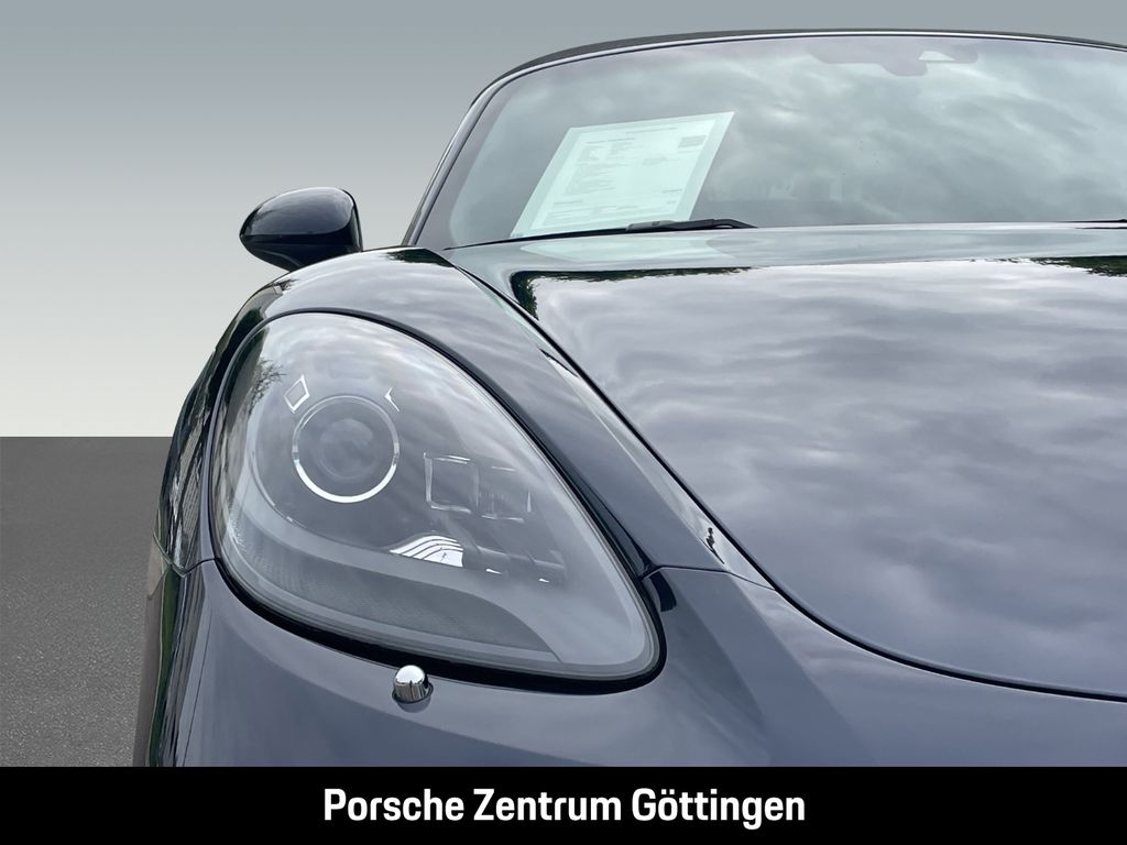 Porsche Boxster 2021 г. Синий, пробег 41700 км