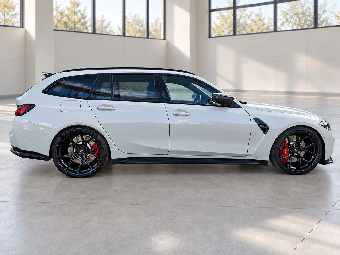 BMW M3 2023 г. Серый, пробег 37800 км