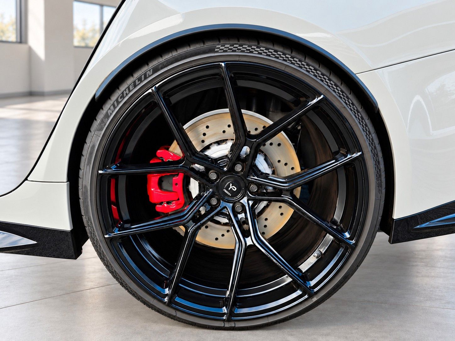 BMW M3 2023 г. Серый, пробег 37800 км